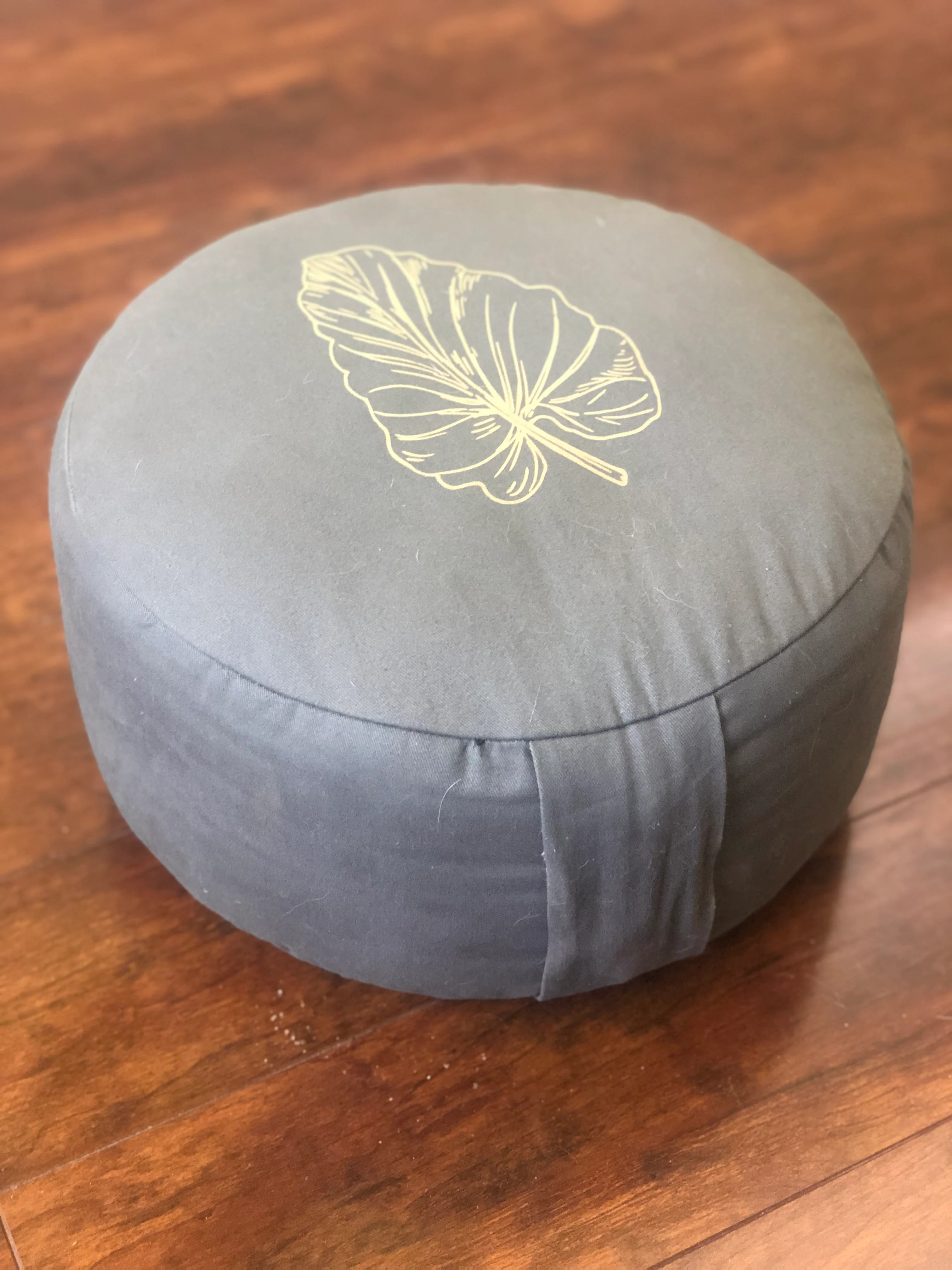 Meditation and Practioner's Cushion - Image 3