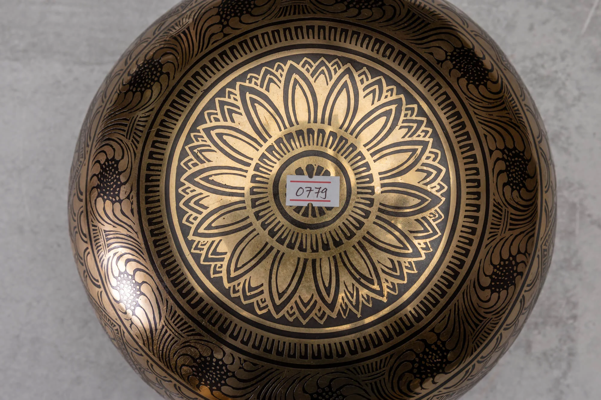 9' E Tone 3rd Octave Bronze 0779 - Image 10
