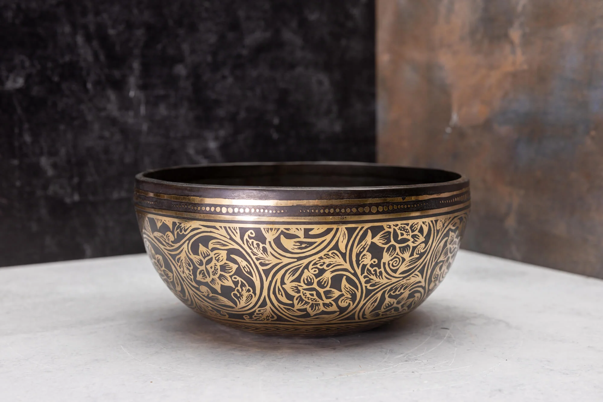8.5' A Flat Tone 3rd Octave Bronze 0811 - Image 3