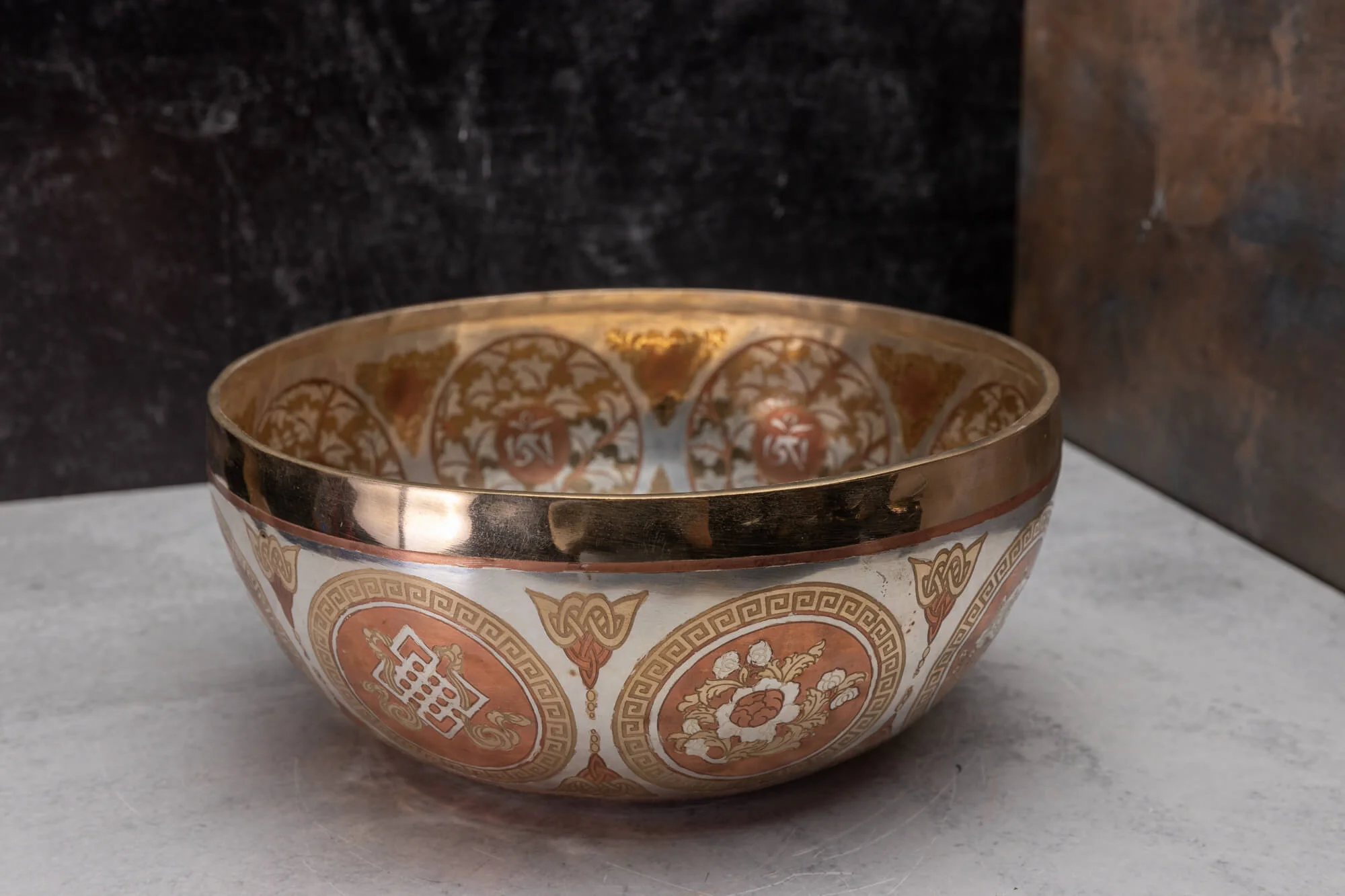 10' A Tone 2nd Octave Bronze 0911 - Image 9