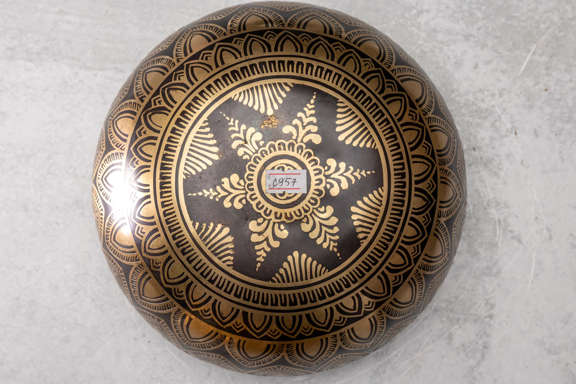 8.75' F Tone 3rd Octave Bronze 0957 - Image 6