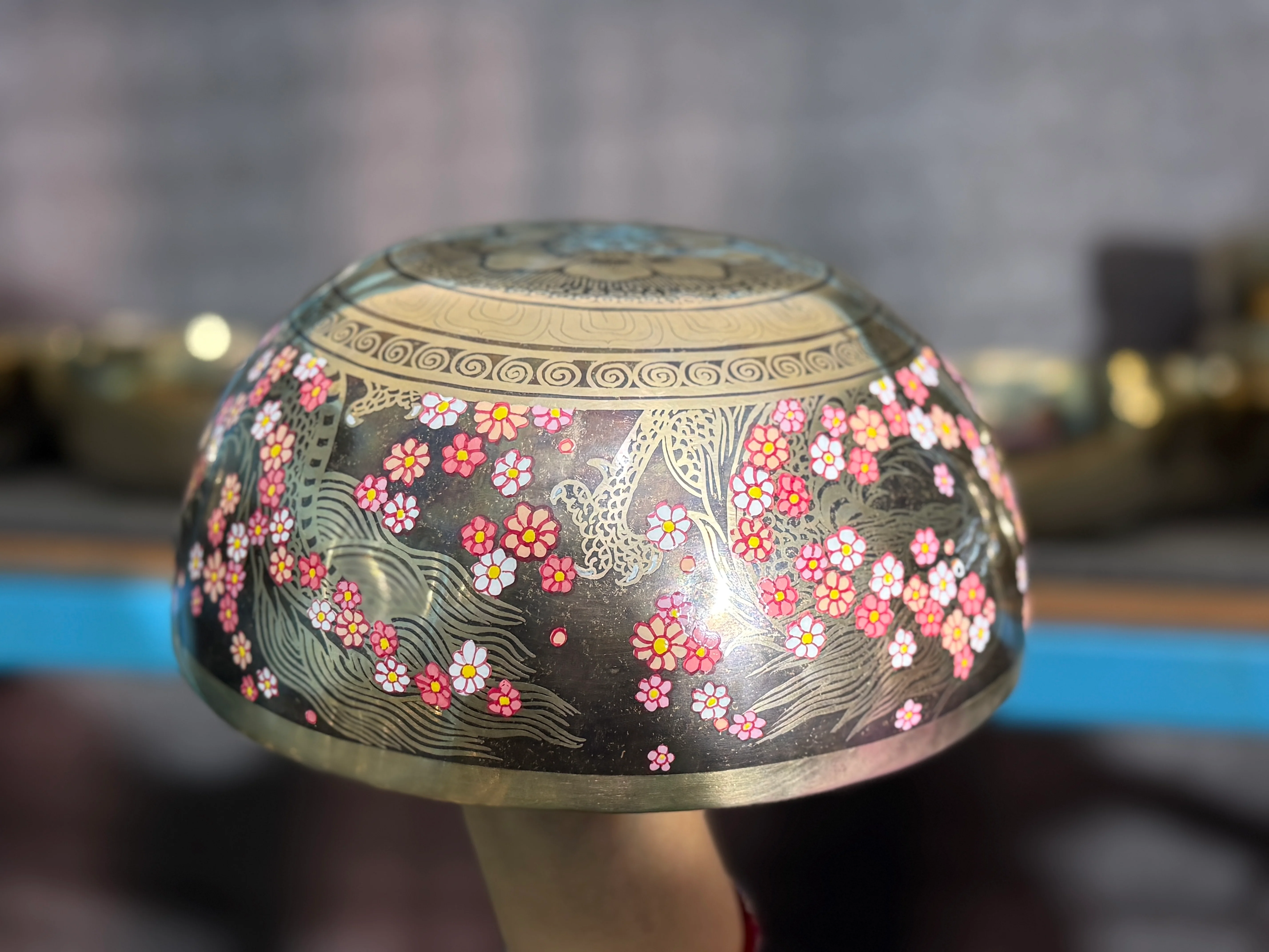 Second Song Collection: The Flower Dragon. 9 Inch Hand-Painted Singing Bowl. - Image 10