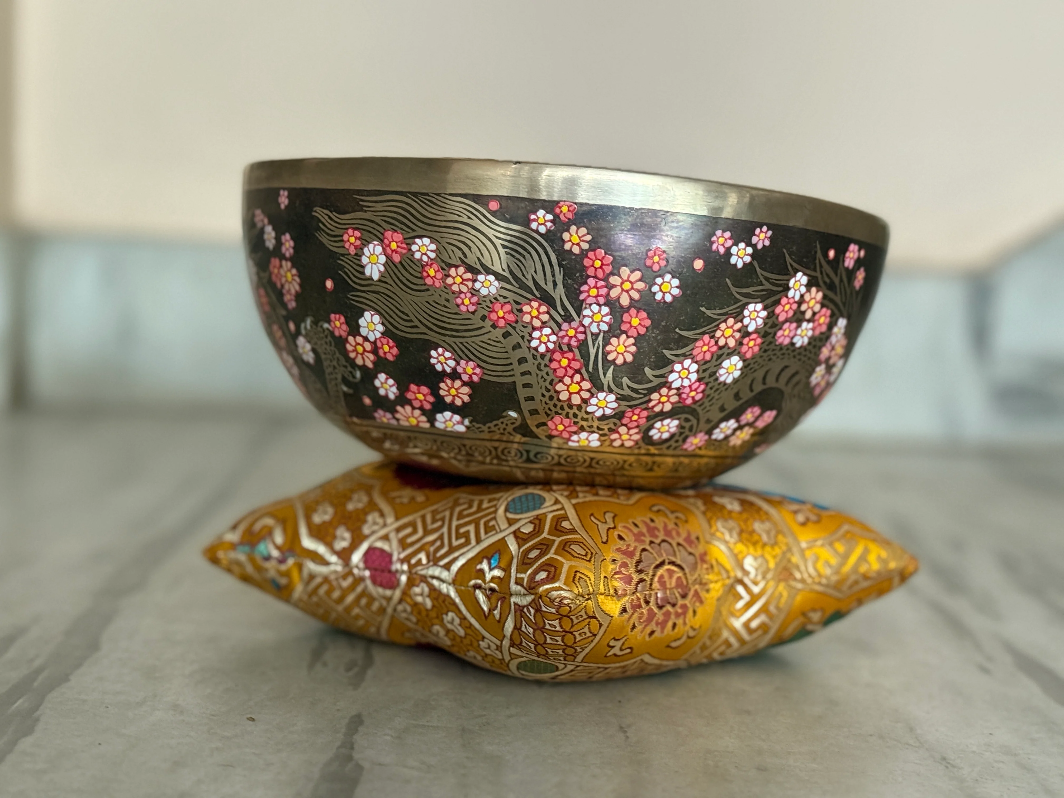 Second Song Collection: The Flower Dragon. 9 Inch Hand-Painted Singing Bowl. - Image 28