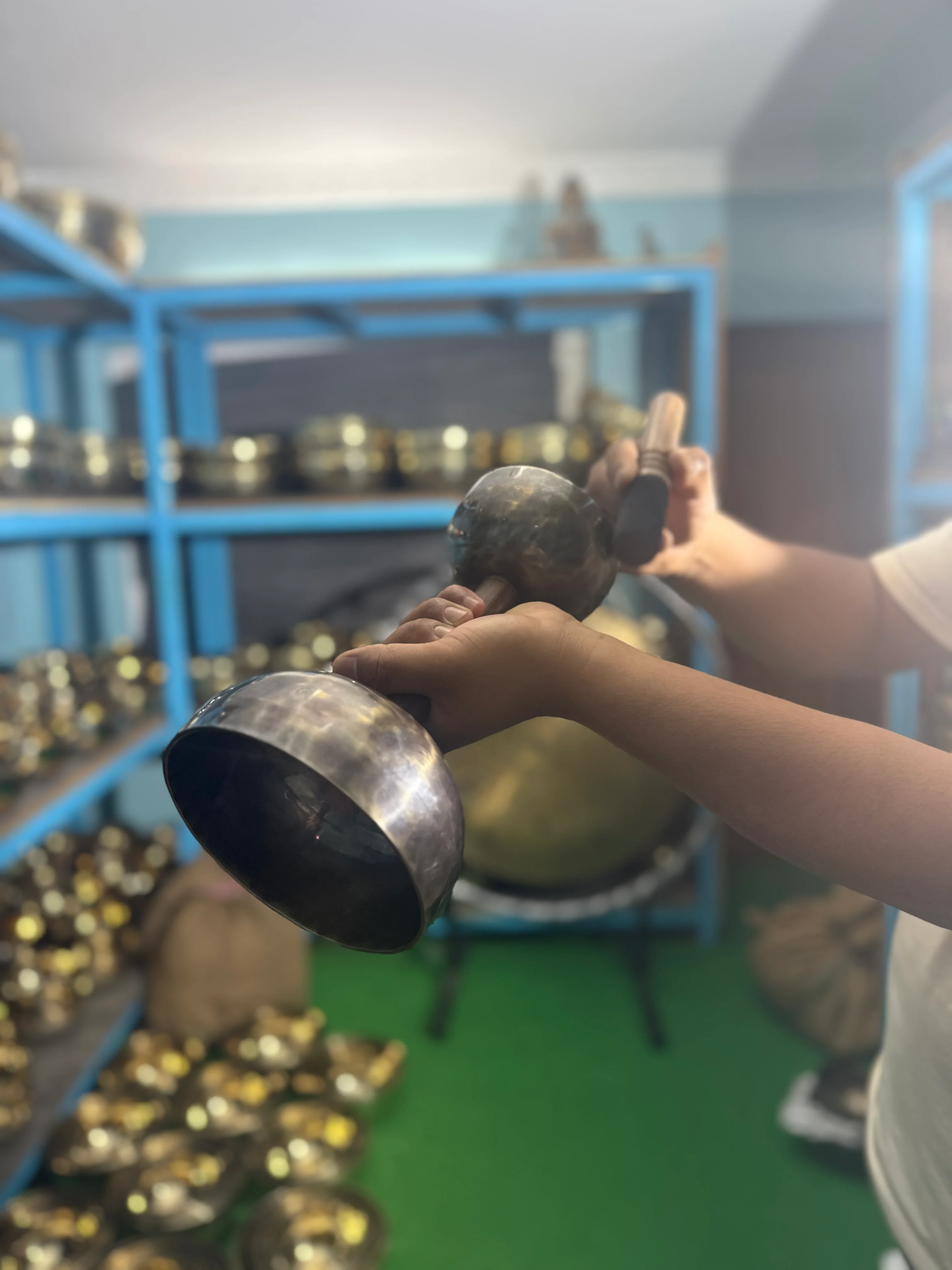 The Double Chalice Bowl: E4/B4 - Image 7