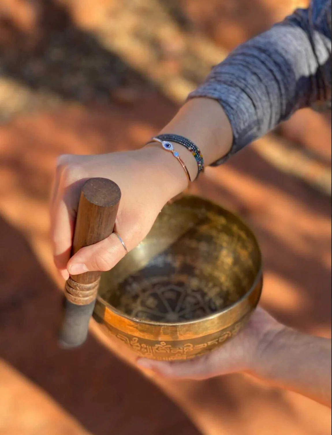 The Foundations Of Sound Starter Set: 2 Bronze Singing Bowls And How To Play Course - Image 4