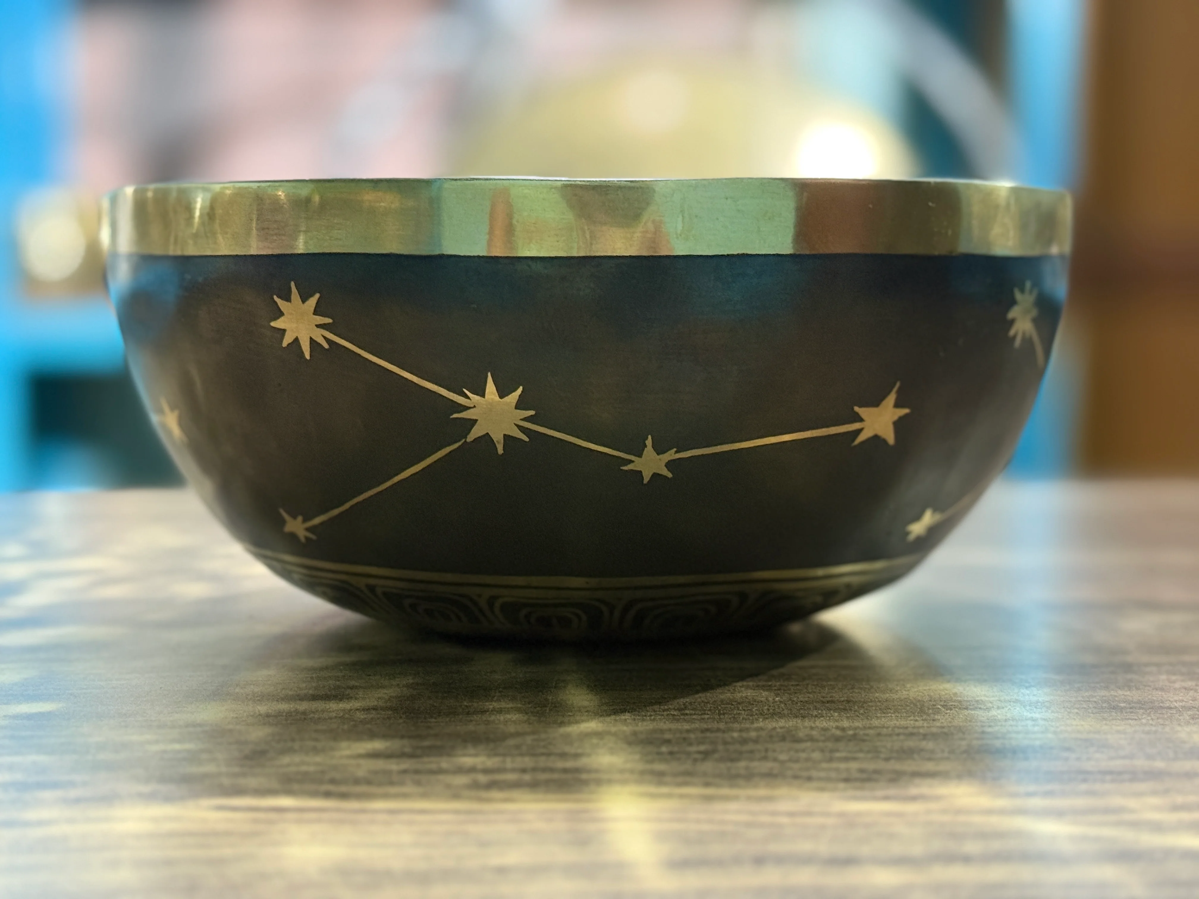 The Cancer Singing Bowl - 9 inch Large | Handmade In Nepal - Image 8