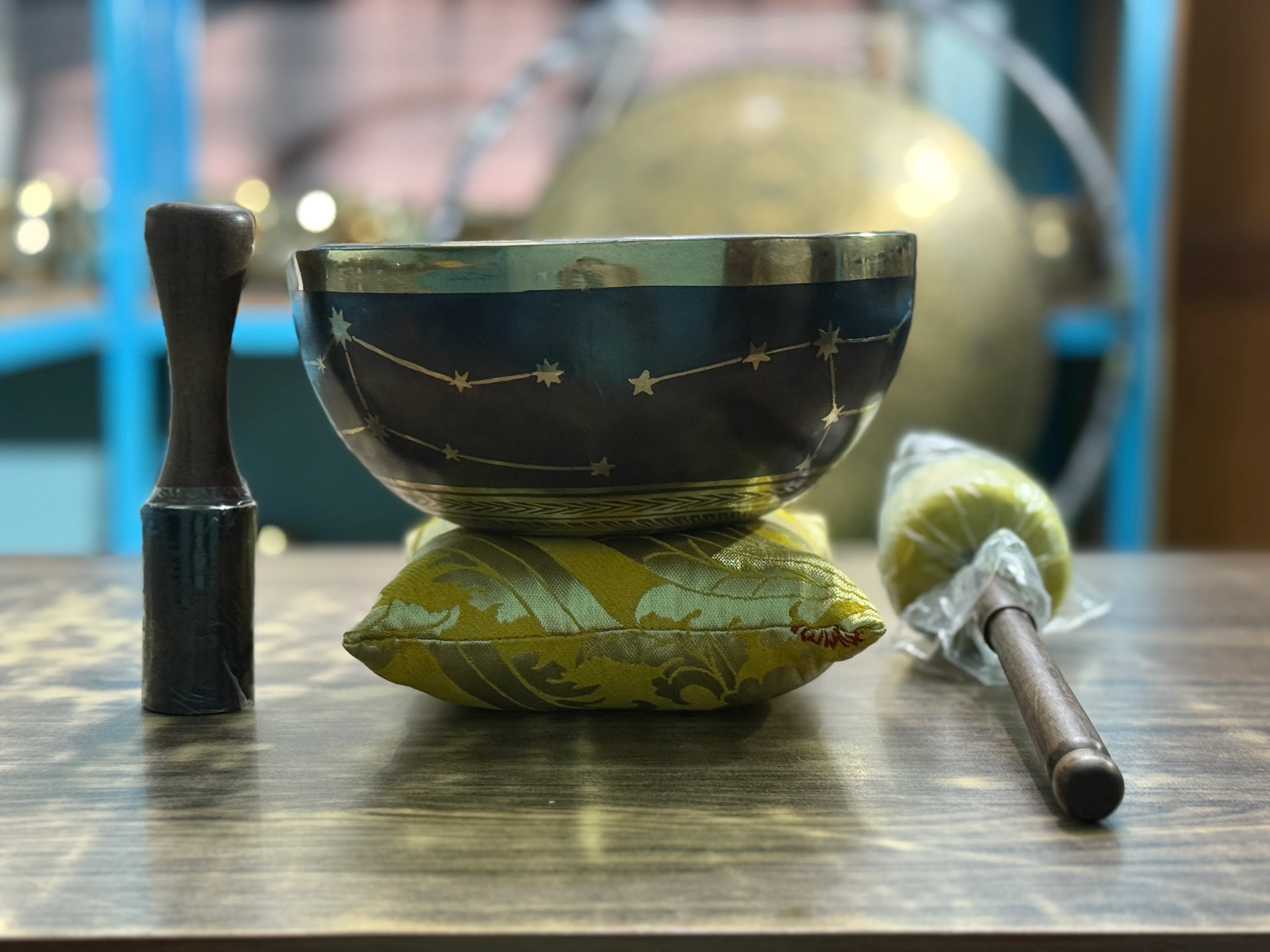 The Virgo Singing Bowl - 9 inch Large | Handmade In Nepal - Image 14