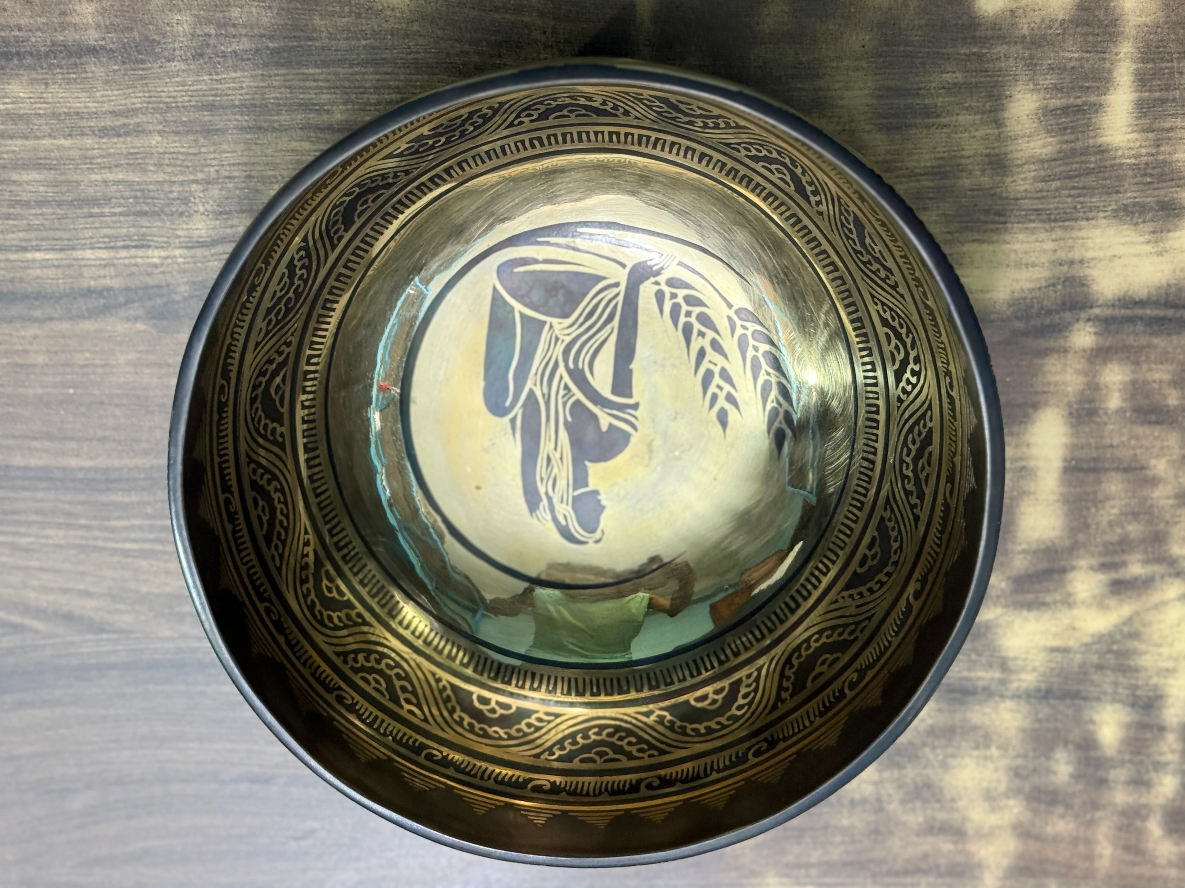 The Virgo Singing Bowl - 9 inch Large | Handmade In Nepal - Image 21