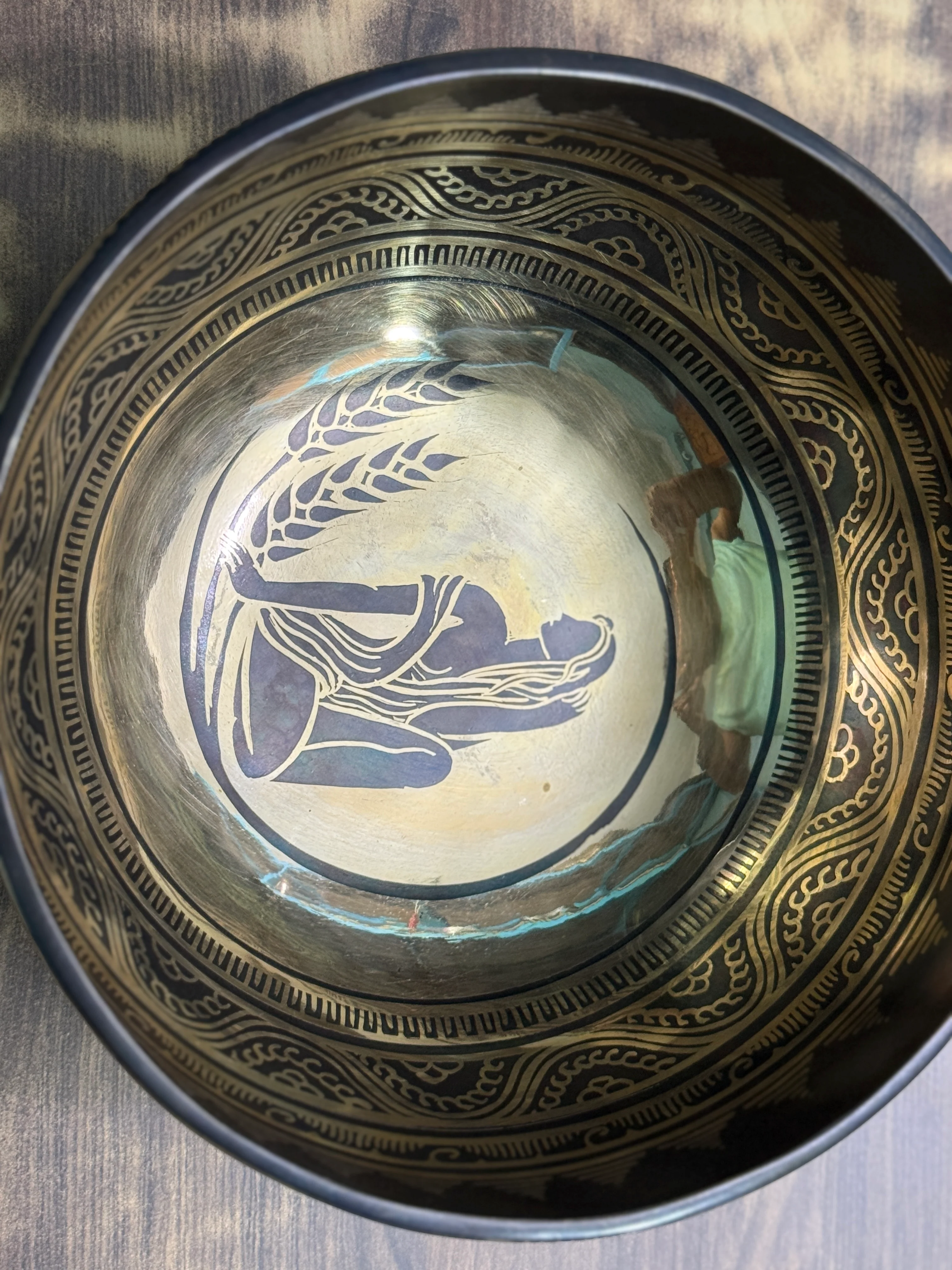 The Virgo Singing Bowl - 9 inch Large | Handmade In Nepal - Image 24