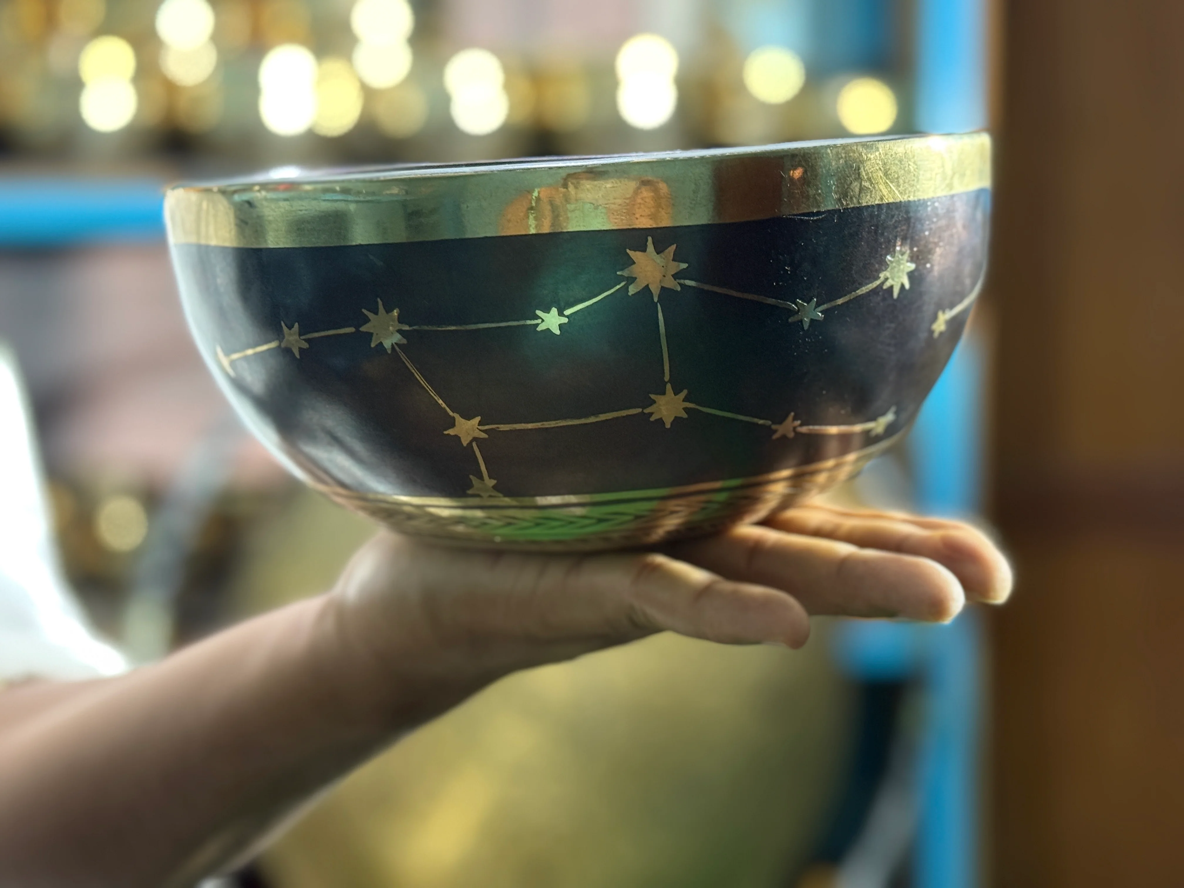 The Virgo Singing Bowl - 9 inch Large | Handmade In Nepal - Image 26