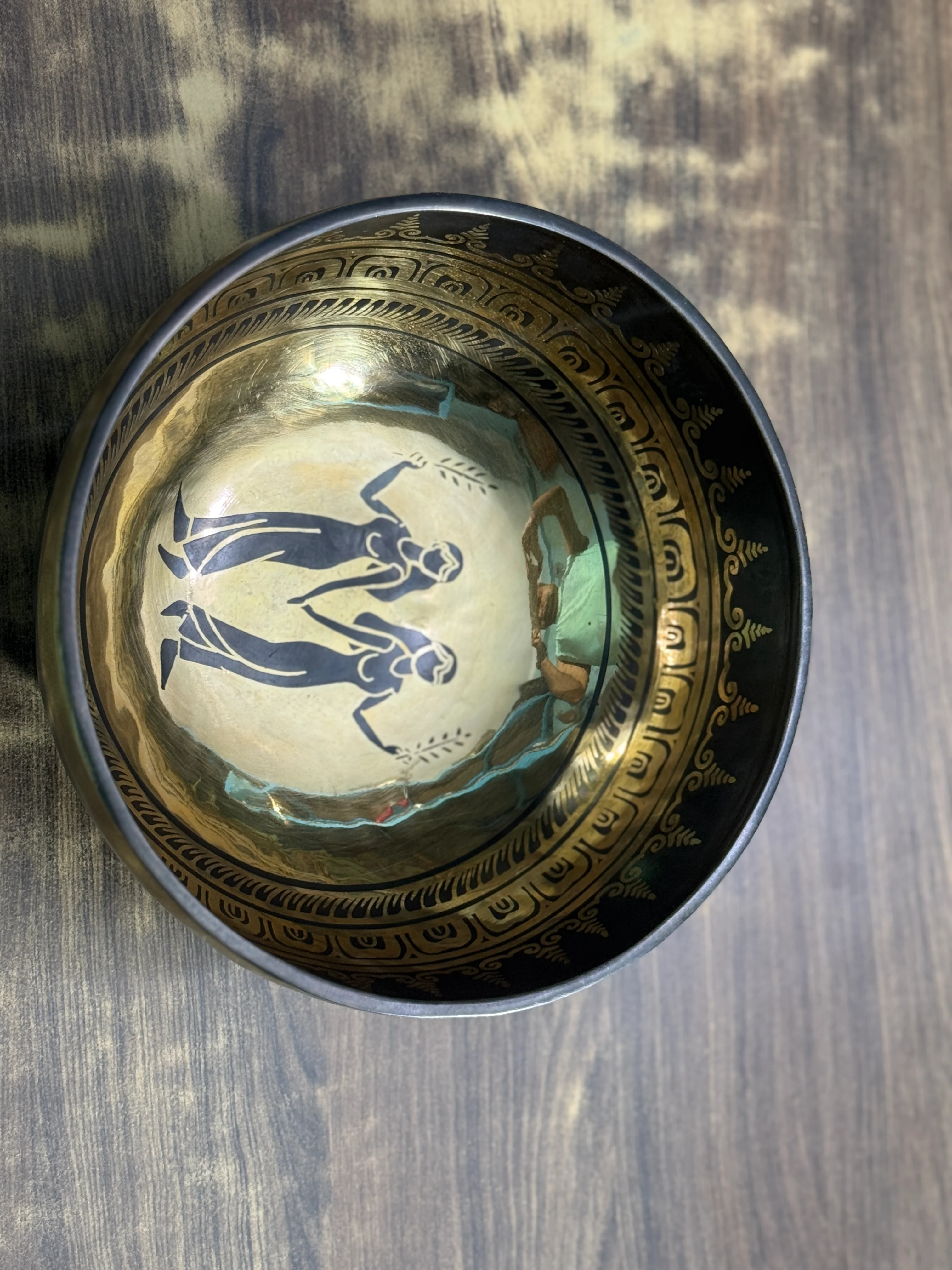 The Gemni Singing Bowl - 9 inch Large | Handmade In Nepal - Image 13