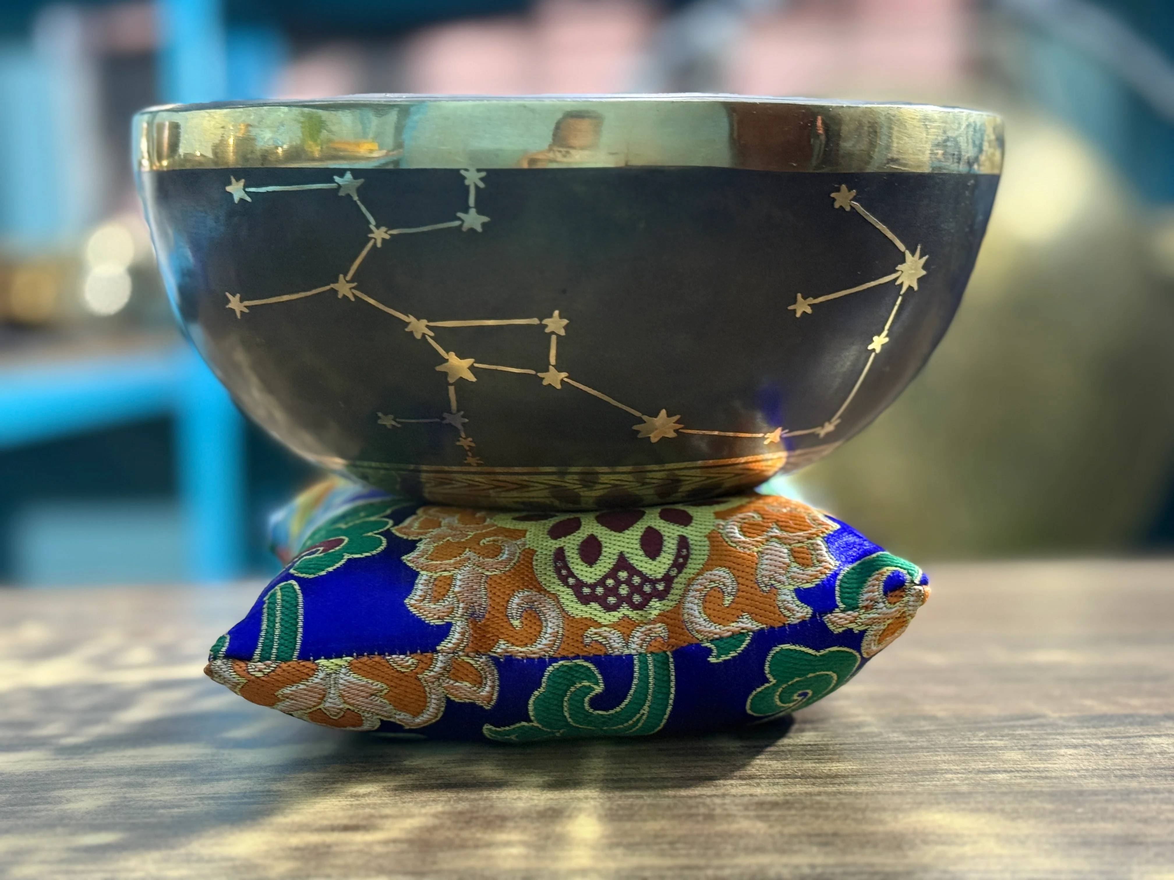 The Sagittarius Singing Bowl - 9 inch Large | Handmade In Nepal - Image 15