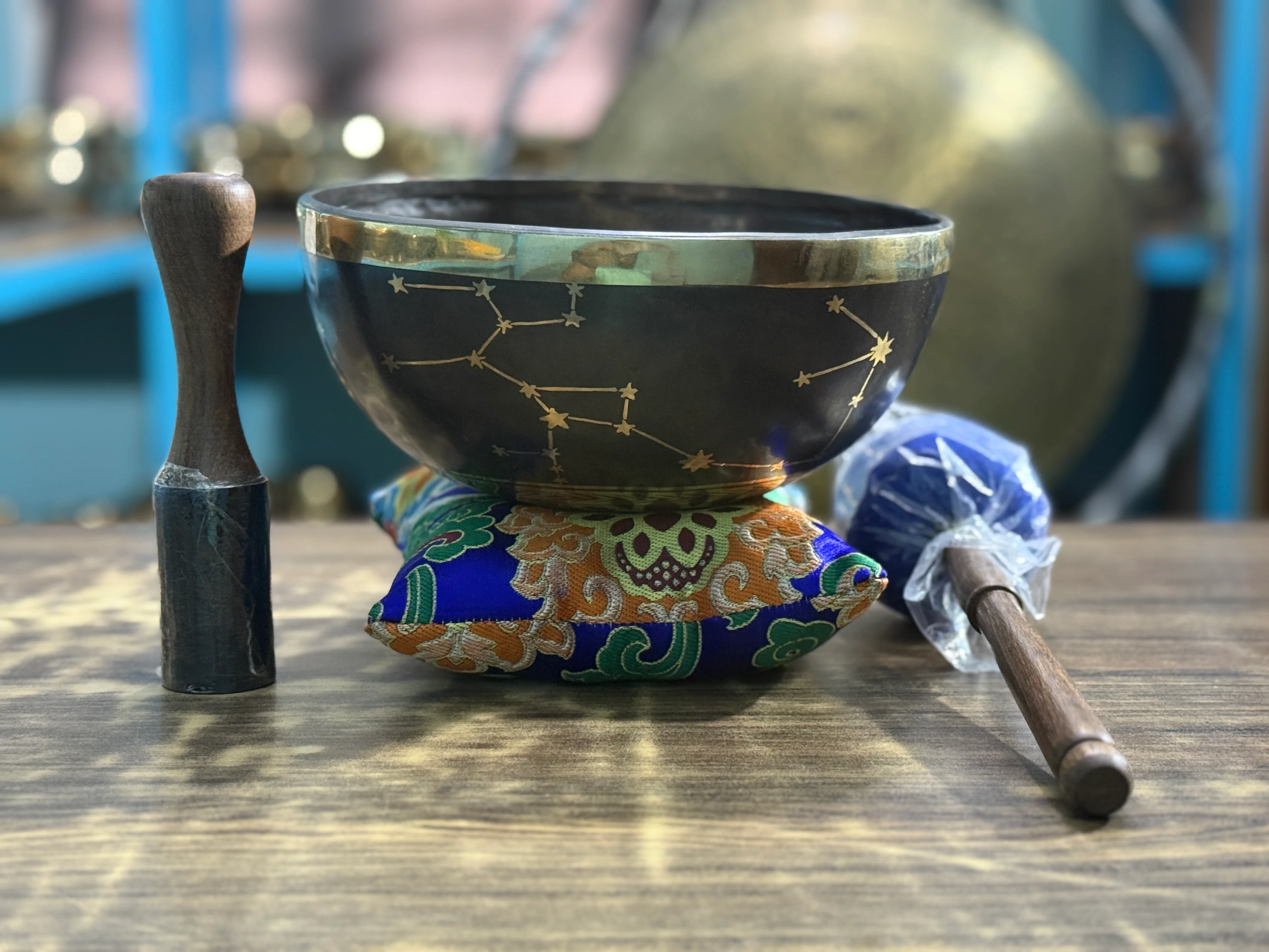 The Sagittarius Singing Bowl - 9 inch Large | Handmade In Nepal - Image 18