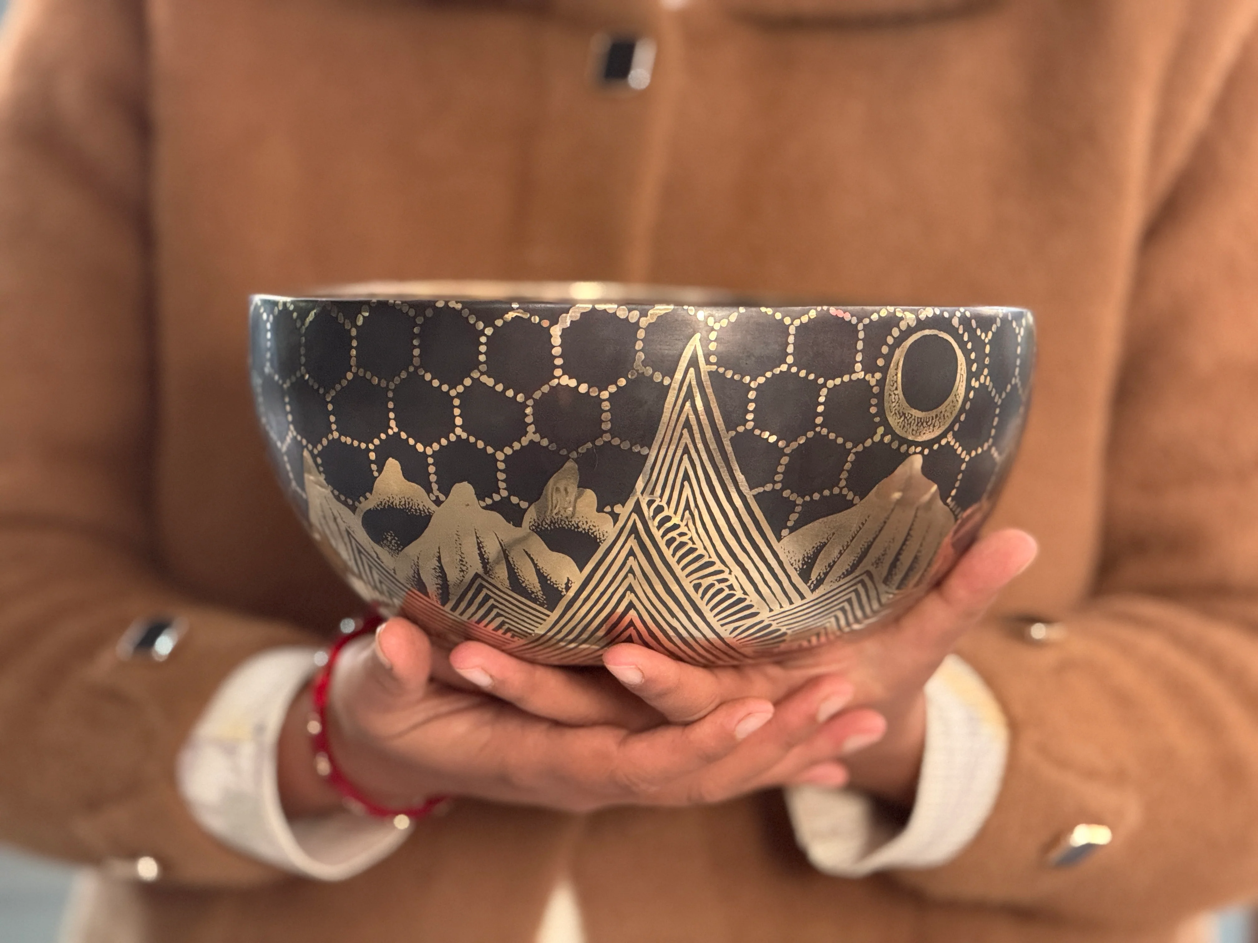 The Summit Bowl: 9 Inch Diameter Masterpiece Bowl - Image 28