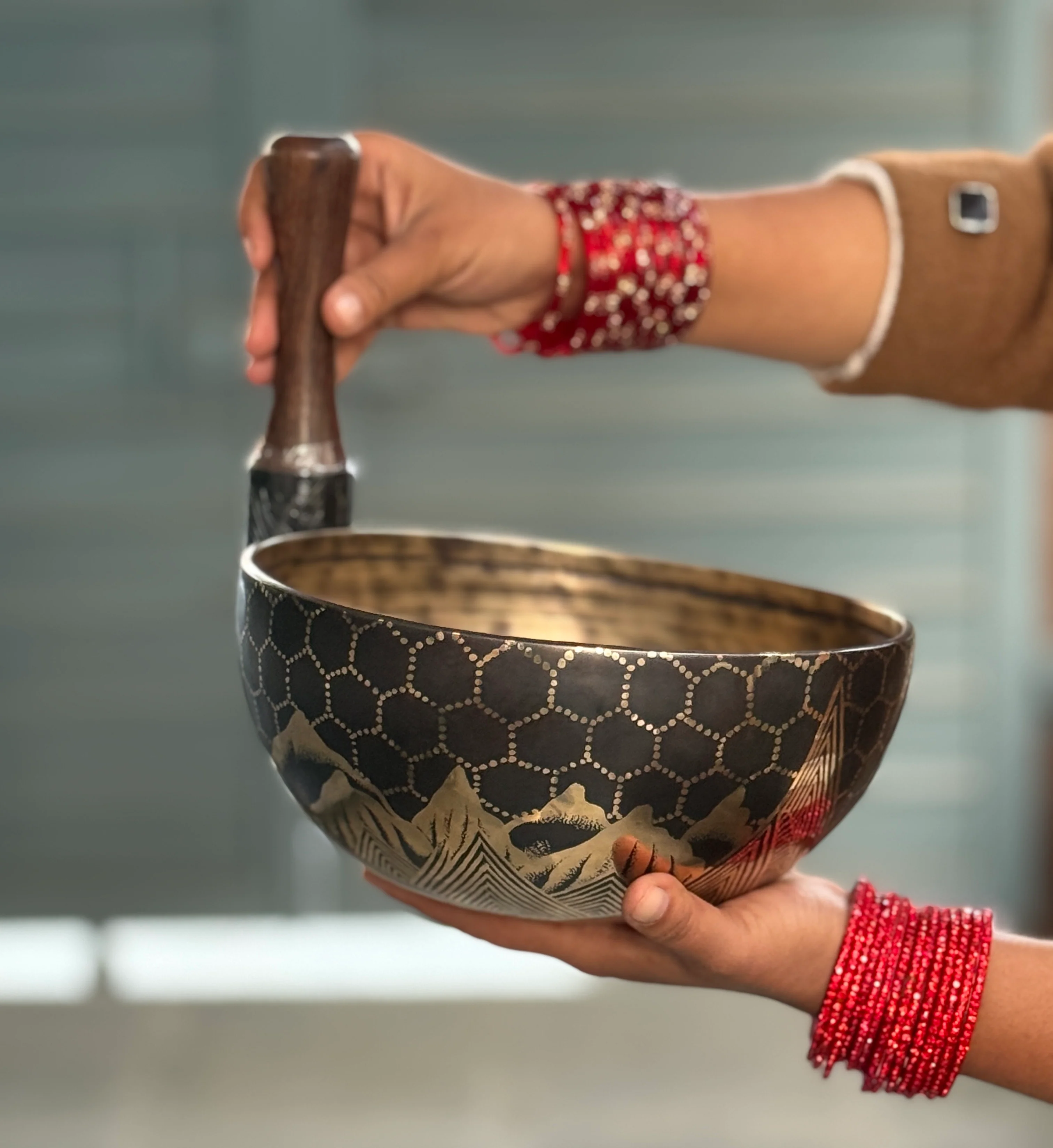 The Summit Bowl: 9 Inch Diameter Masterpiece Bowl - Image 44